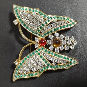 Vintage Beautiful Butterfly Brooch